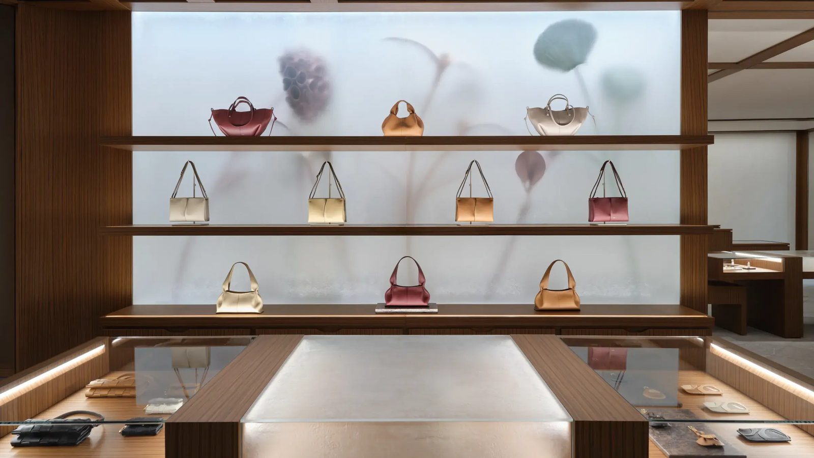 Polène opens a 1,300-square-foot South Coast Plaza store in California - Worthbury